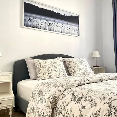 Apartment Angelina Retreat Close To *